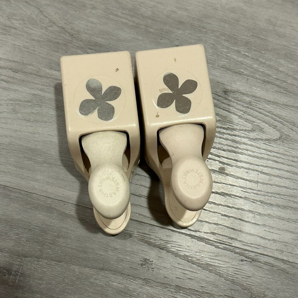 Used. Martha Stewart. Flower Paper Puncher